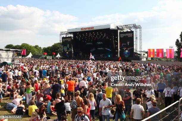 General view of crowds of festival goers in front of the stage as New York based indie band Vampire Weekend perform at the Isle of Wight music...