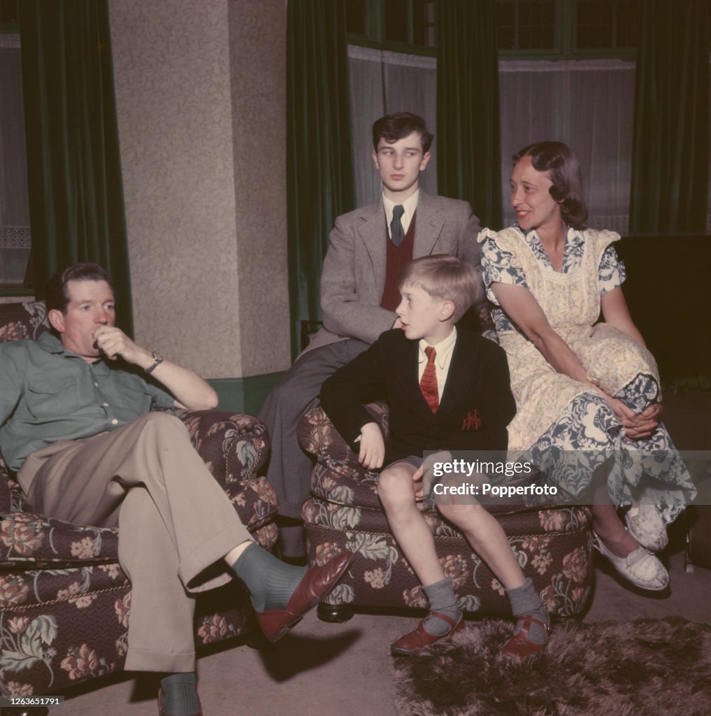 Ted Ray Roles English comedian Ted Ray seated at home with his wife Dorothy and ...