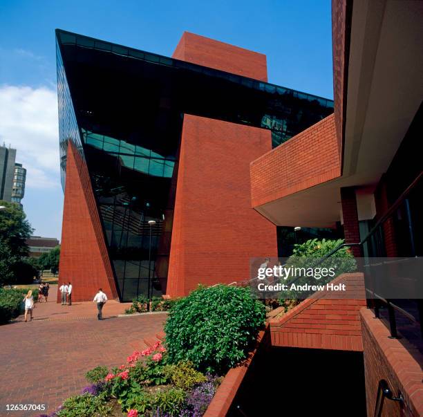 the blue glass equitable life office building aylesbury, which leans at an angle, and is locally dubbed 'the blue leanie'. - dubbed stock pictures, royalty-free photos & images