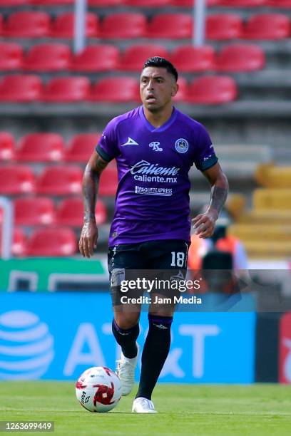 Gonzalo Jara of Mazatlan controls the ball during the 2nd round match between Queretaro and Mazatlan FC as part of the Torneo Guard1anes 2020 Liga MX...