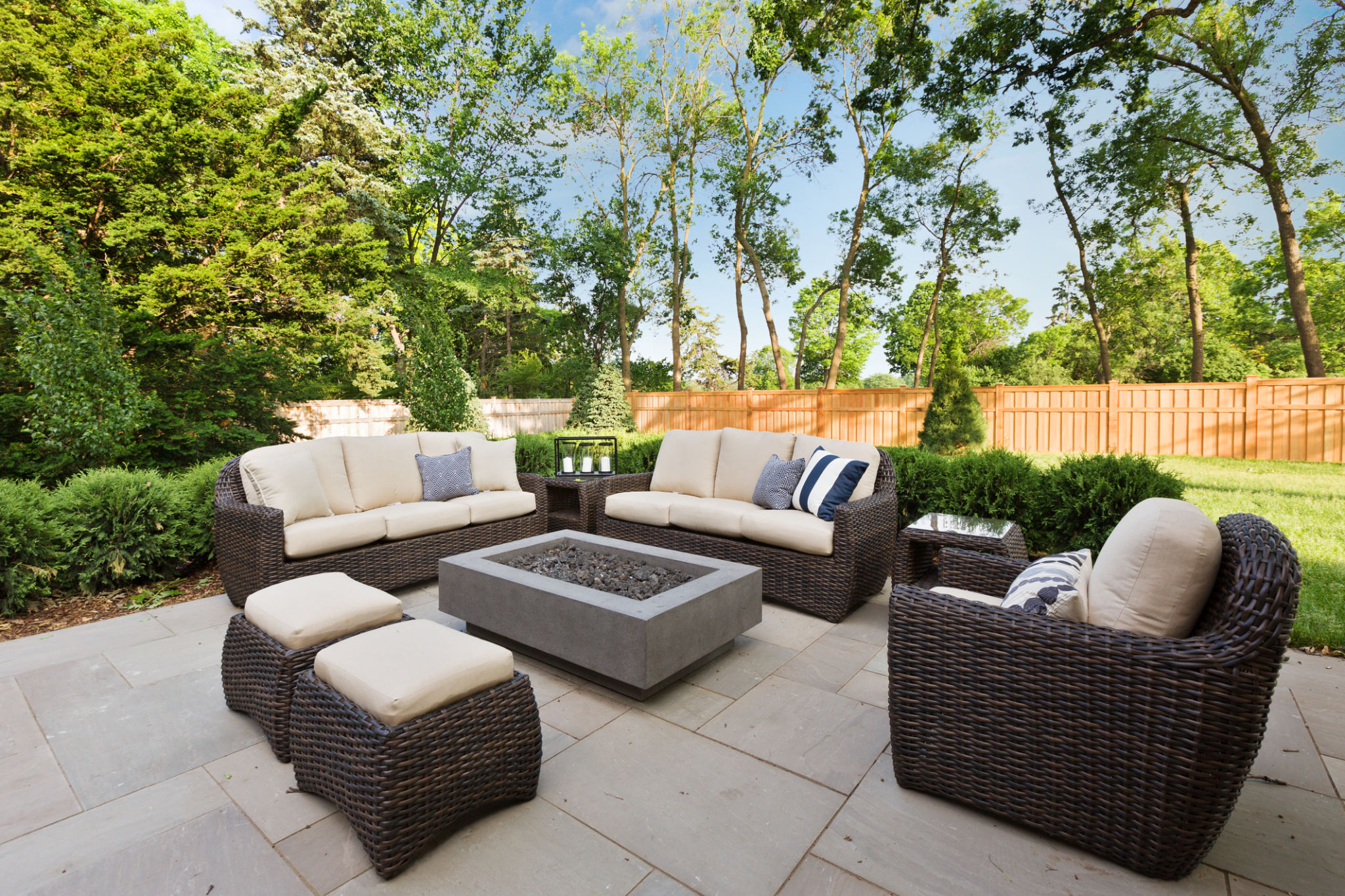 outdoor concrete patio