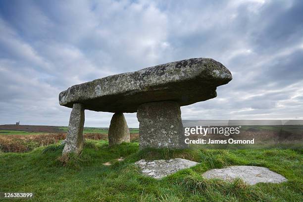 lanyon quoit, cornwall, england, uk - dolmen foto e immagini stock