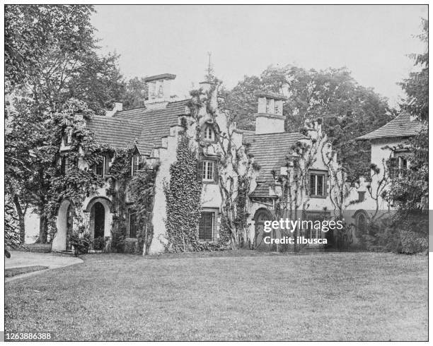 antique black and white photograph: maison du iverre, quebec - quebec stock illustrations