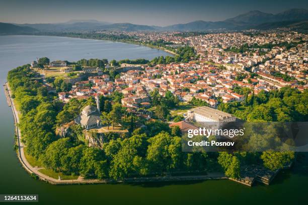 ioannina - epirus greece fotografías e imágenes de stock