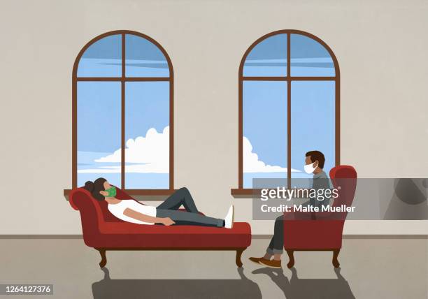 ilustraciones, imágenes clip art, dibujos animados e iconos de stock de therapist and patient in face masks talking in office - psychiatrists couch