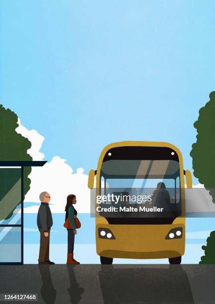 stockillustraties, clipart, cartoons en iconen met commuters boarding public bus - abribus