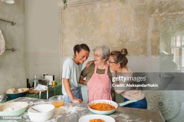 making mom's authentic pasta - italian food stock pictures, royalty-free photos & images