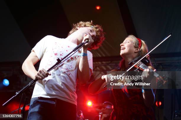 Ra Ra Riot 975 Ra Ra Riot Photos & High Res Pictures - Getty Images