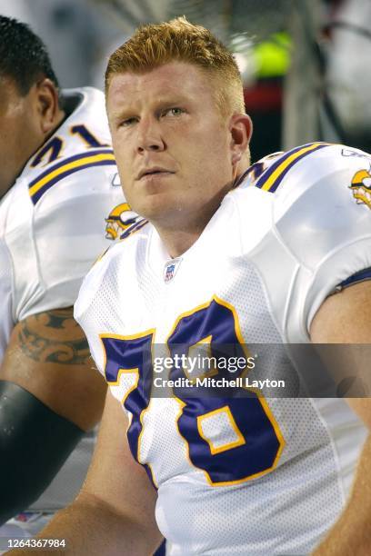 Matt Birk of the Minnesota Vikings during a NFL football game against the Philadelphia Eagles on September 20, 2004 at Lincoln Financial Field in...
