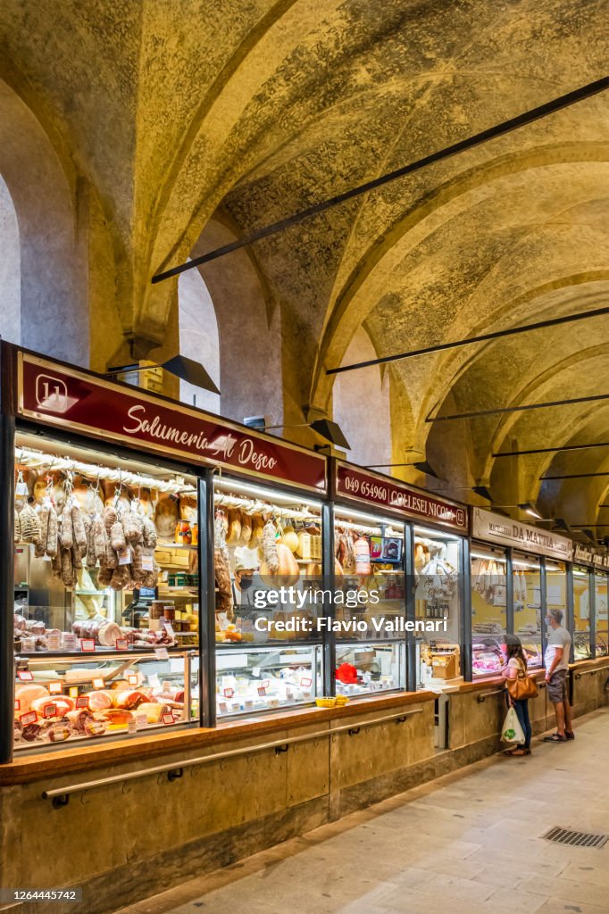 Italien - Padua, überdachter Markt Sotto il Salone