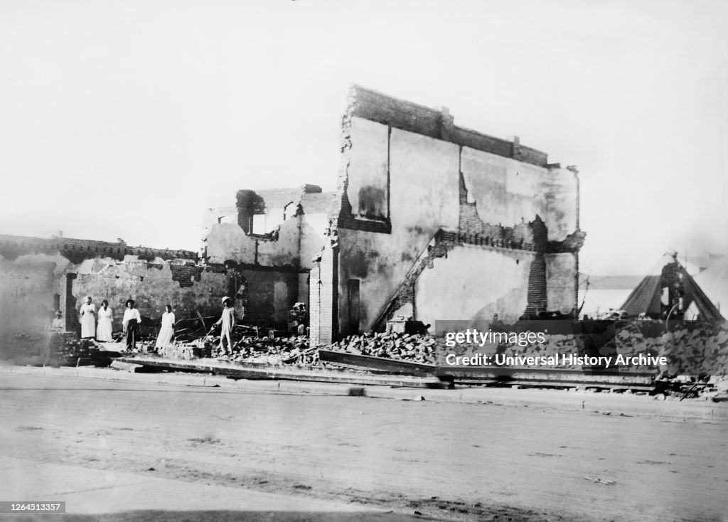 Woods Building after Race Riots, Tulsa, Oklahoma, USA, American National Red Cross Photograph Collection, June 1921