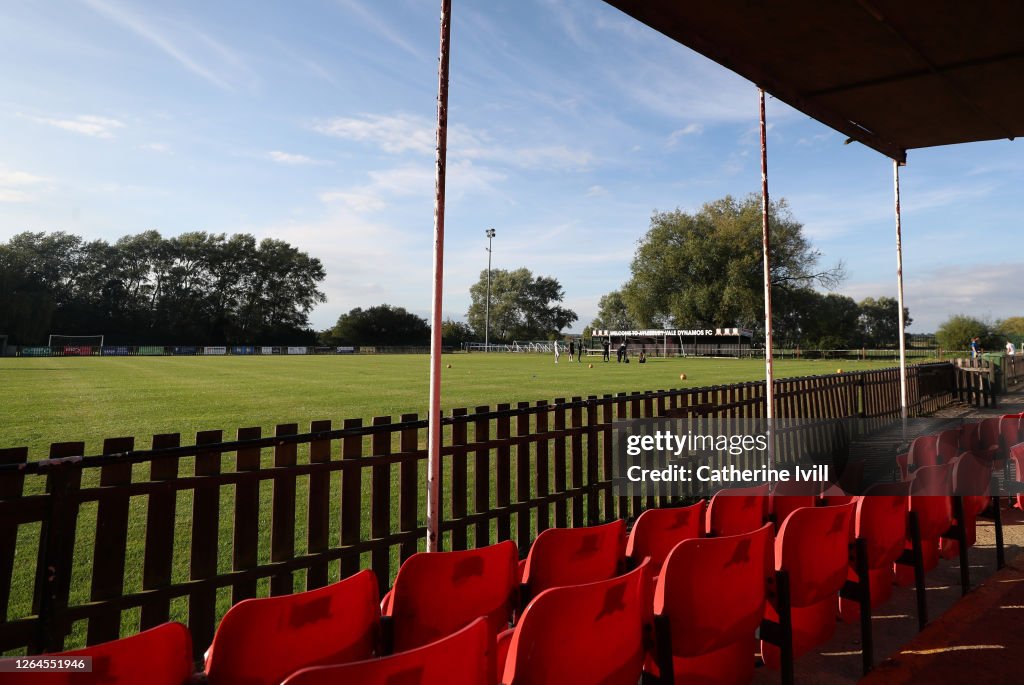 Aylesbury Vale Dynamos v Bovingdon - Pre-Season Friendly