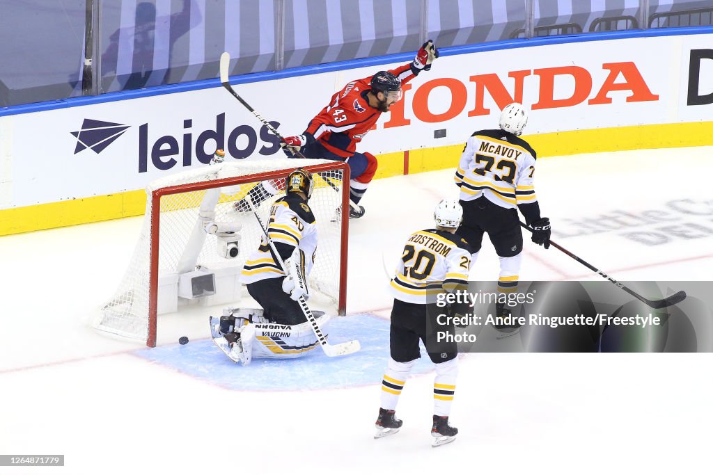 Boston Bruins v Washington Capitals