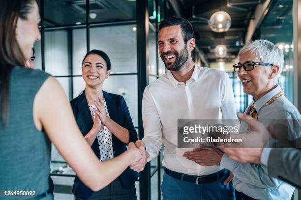 handshake of business people - happy customer stock pictures, royalty-free photos & images
