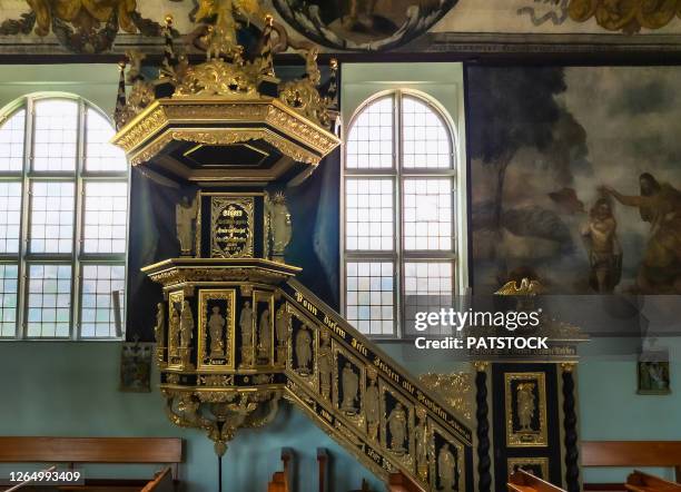 baroque pulpit in the church of the sacred heart of jesus in stegna. - pulpit stock pictures, royalty-free photos & images