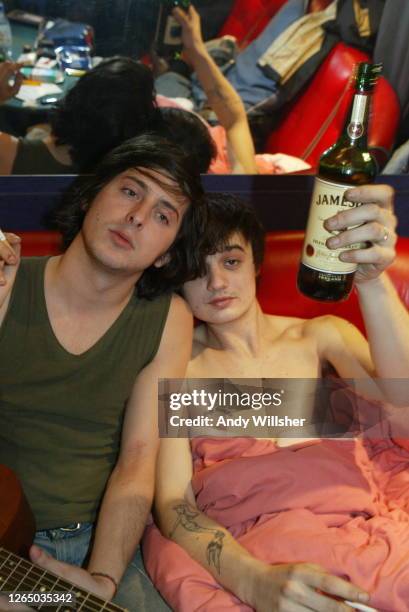 Pete Doherty & Carl Barat of The Libertines backstage on tour in Manchester in 2004