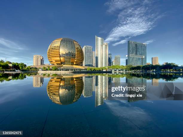 modern building facade of a commercial district in hangzhou, china - hangzhou stock-fotos und bilder