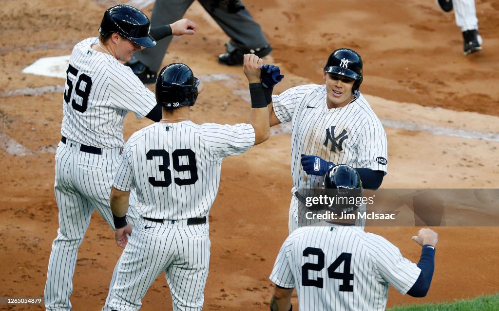 Boston Red Sox v New York Yankees