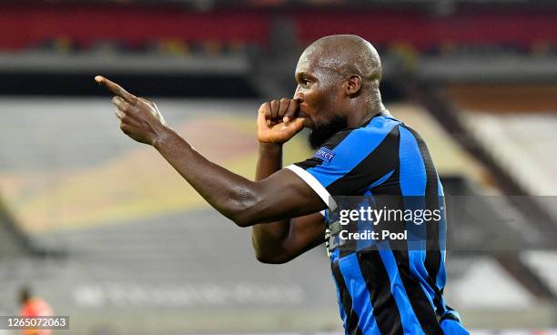 Romelu Lukaku of Inter Milan celebrates after scoring his sides second goal during the UEFA Europa League Quarter Final between FC Internazionale and...