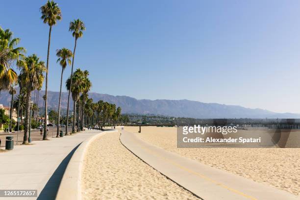 west beach in santa barbara, california, usa - promenade stockfoto's en -beelden
