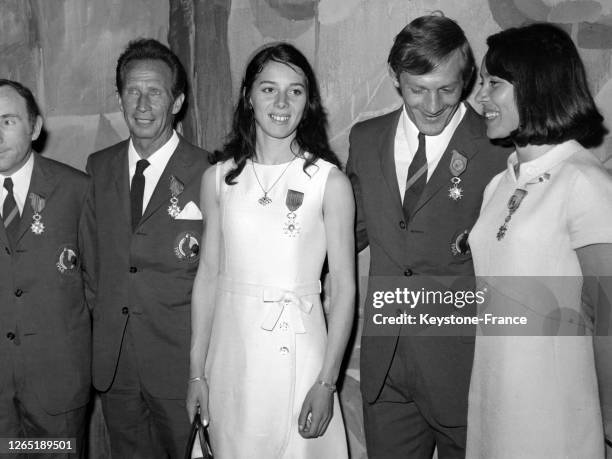 15 Médaille De La Légion Dhonneur Française Stock Photos, High-Res ...