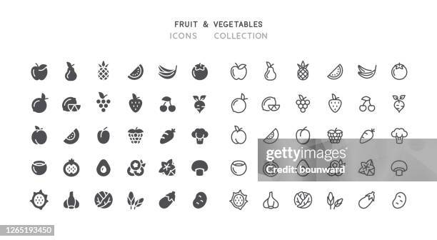 ilustraciones, imágenes clip art, dibujos animados e iconos de stock de iconos de las verduras de frutas flat & outline - tomato stock illustrations