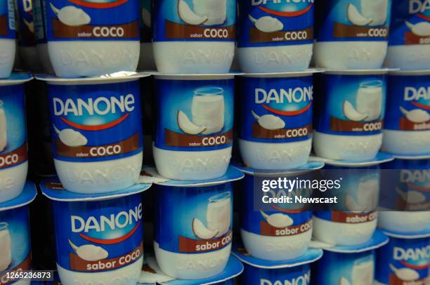 351 fotos e imágenes de Danone Yogurt - Getty Images