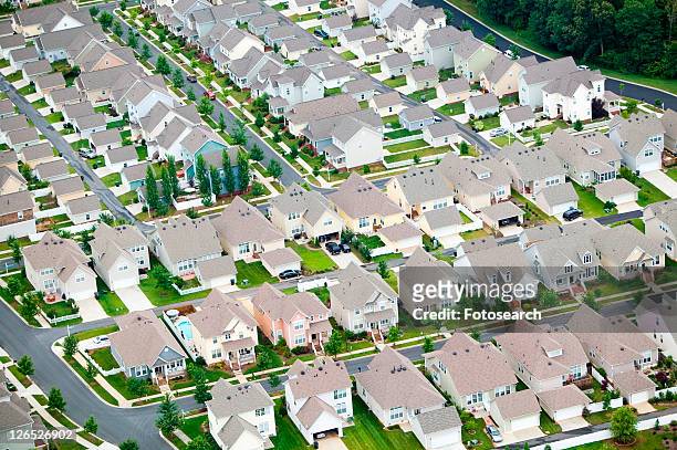 aerial view of housing development - charlotte north carolina neighborhood stock pictures, royalty-free photos & images