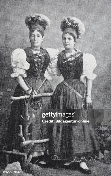 Digital improved reproduction, farmer's wife in traditional dress from the valley Drautal, Carinthia, Austria / Frauen in Tracht aus dem Drautal in...