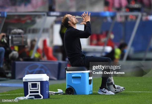 Thomas Tuchel, Manager of Paris Saint-Germain reacts during the UEFA Champions League Quarter Final match between Atalanta and Paris Saint-Germain at...