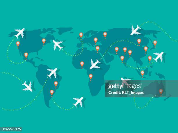 stockillustraties, clipart, cartoons en iconen met illustratie van vliegtuigvluchten op wereldkaart - reisbestemmingen