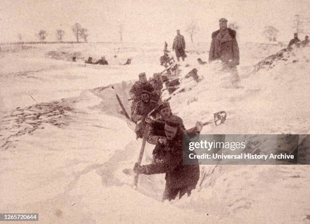 Trench warfare in Russia, Eastern front, world war one. 1915.