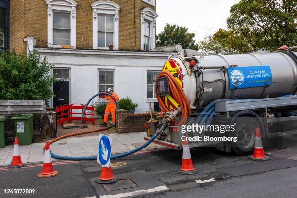 Maintenance engineer works at a Thames Water incident site in London, UK, on Thursday, June 29, 2023. Britain's biggest water supplier Thames Water...
