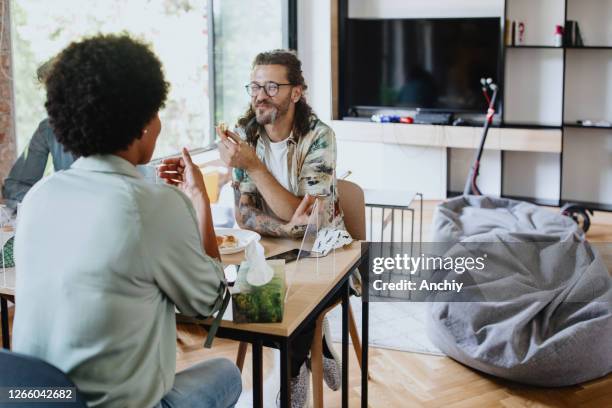 Social Distance Lunch 88 Office Lunch Social Distance Stock Photos, High-Res Pictures, and ...