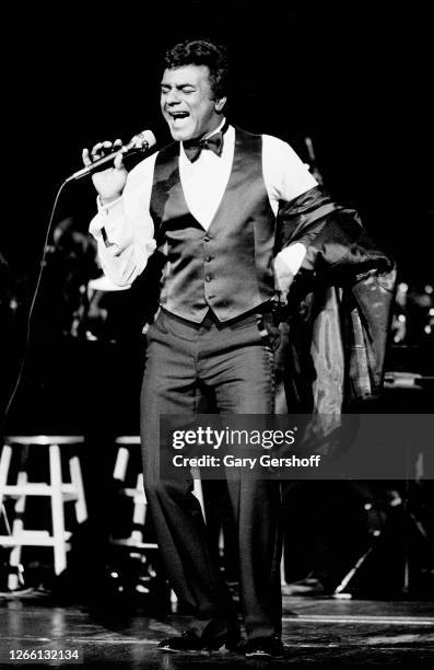 Tony Mathis Singer 2,119 Johnny Mathis Photos & High Res Pictures - Getty Images