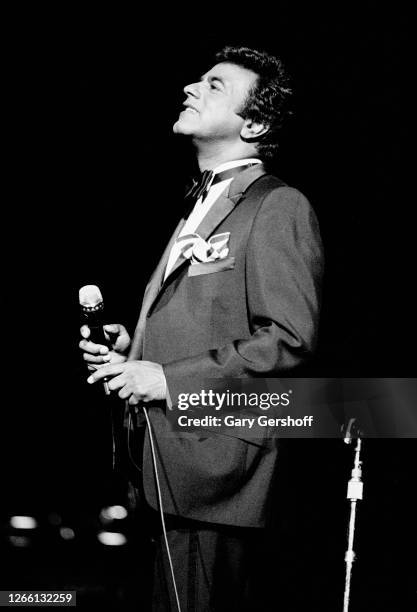 Tony Mathis Singer 2,119 Johnny Mathis Photos & High Res Pictures - Getty Images