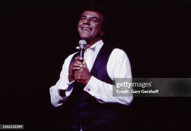 Tony Mathis Singer 2,119 Johnny Mathis Photos & High Res Pictures - Getty Images