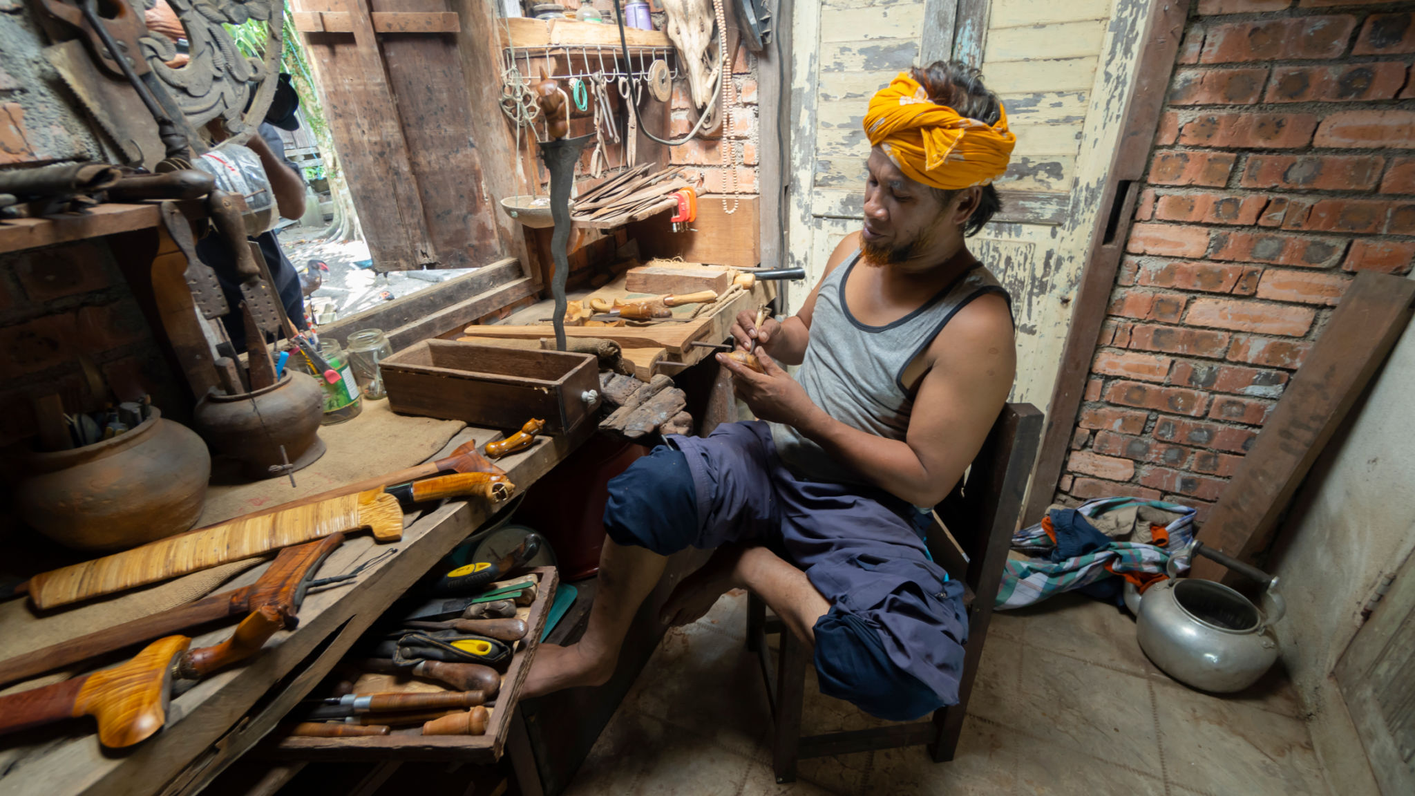 Crafting Malay Traditional asymmetrical Dagger called Crafting Malay Traditional asymmetrical Dagger called