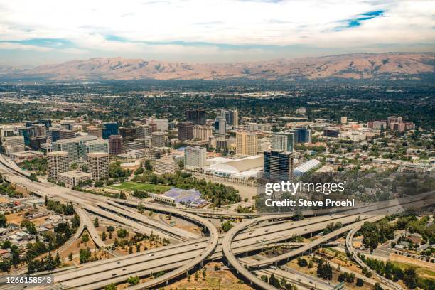 aerial of the city of san jose ca taken 2020-07-21 - san josé califórnia - fotografias e filmes do acervo