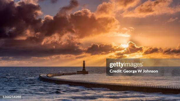 dawn pier i - sunderland stock pictures, royalty-free photos & images