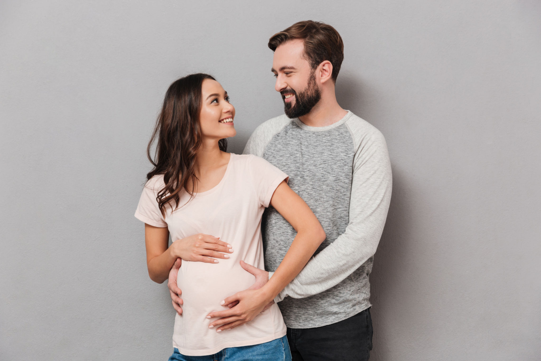 happy pregnant couple