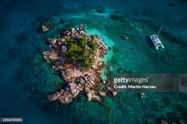 aerial view of st. pierre island, praslin, seychelles - private island stock-fotos und bilder