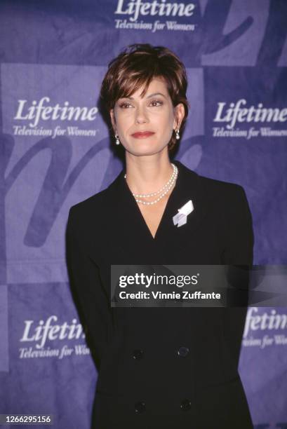 American actress Teri Hatcher backstage at a Lifetime Television Network Applauds the Fight Against Breast Cancer event in Hollywood, California,...