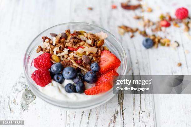 diverse keto gerechten - granola stockfoto's en -beelden