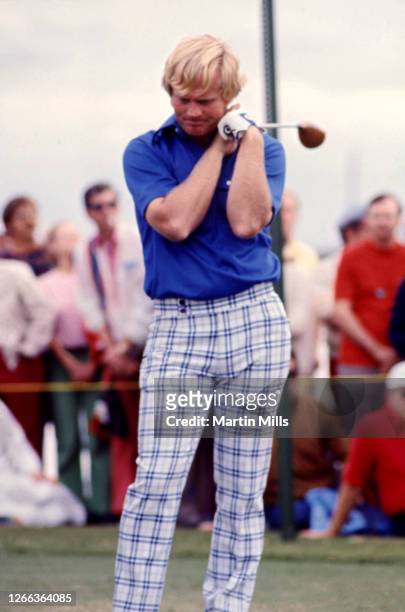 Golfer Jack Nicklaus of the United States follows his shot during the 1973 Jackie Gleason Inverrary-National Airlines Classic on February 22, 1973 at...