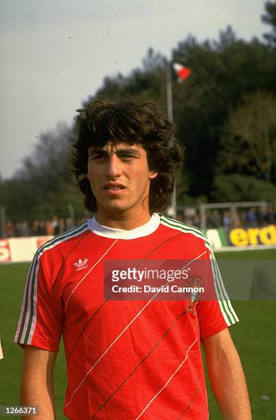 Portrait of Paulo Futre of Portugal before a World Cup qualifying match against West Germany in Portugal. West Germany won the match 2-1. \ Mandatory...
