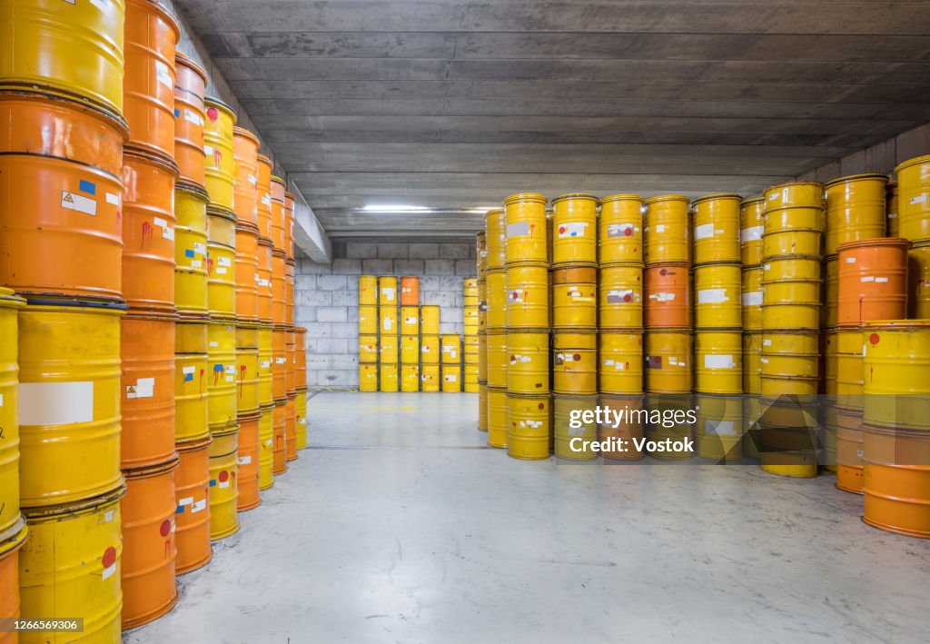 Storage of nuclear waste barrels