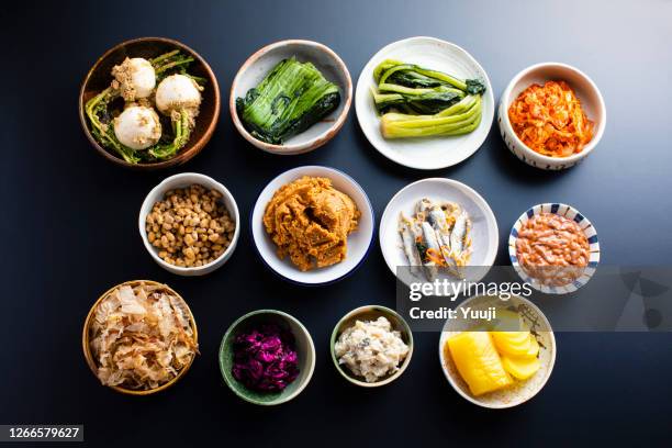 japanese fermented food - kimchee imagens e fotografias de stock