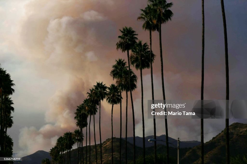 Ranch 2 Fire Burns Near Los Angeles