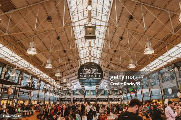 mercado da ribeira hosting the time out market in lisboa, portugal - time out stock-fotos und bilder